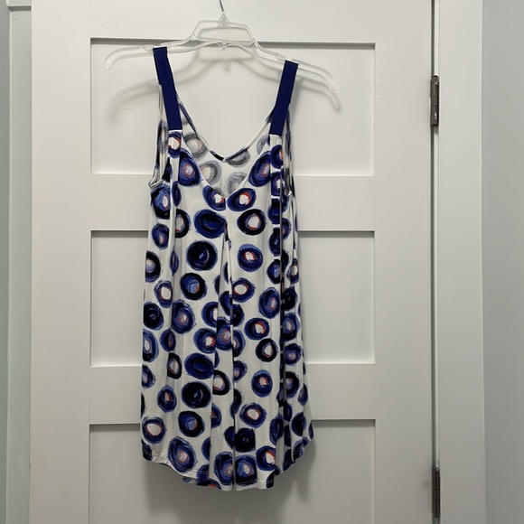 Blue patterned float top - Picture 2 of 3